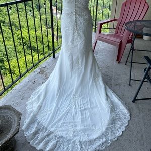 Brand new fit and flare wedding dress w/ beautiful beaded lace detailing